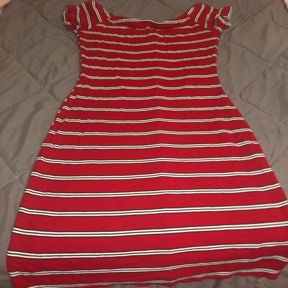 Dress - Picture 2 of 2